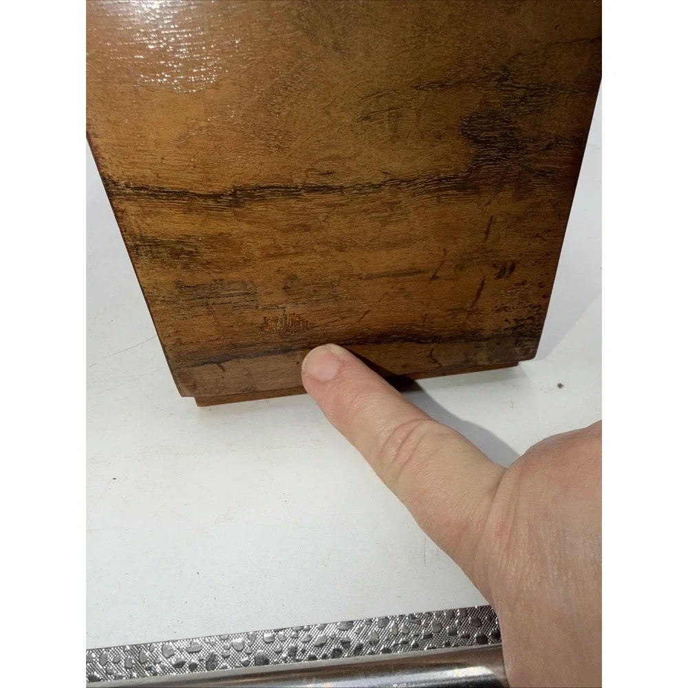 Antique Vintage Walnut Wood Art Deco Box Mantle Table Clock With Key Untested